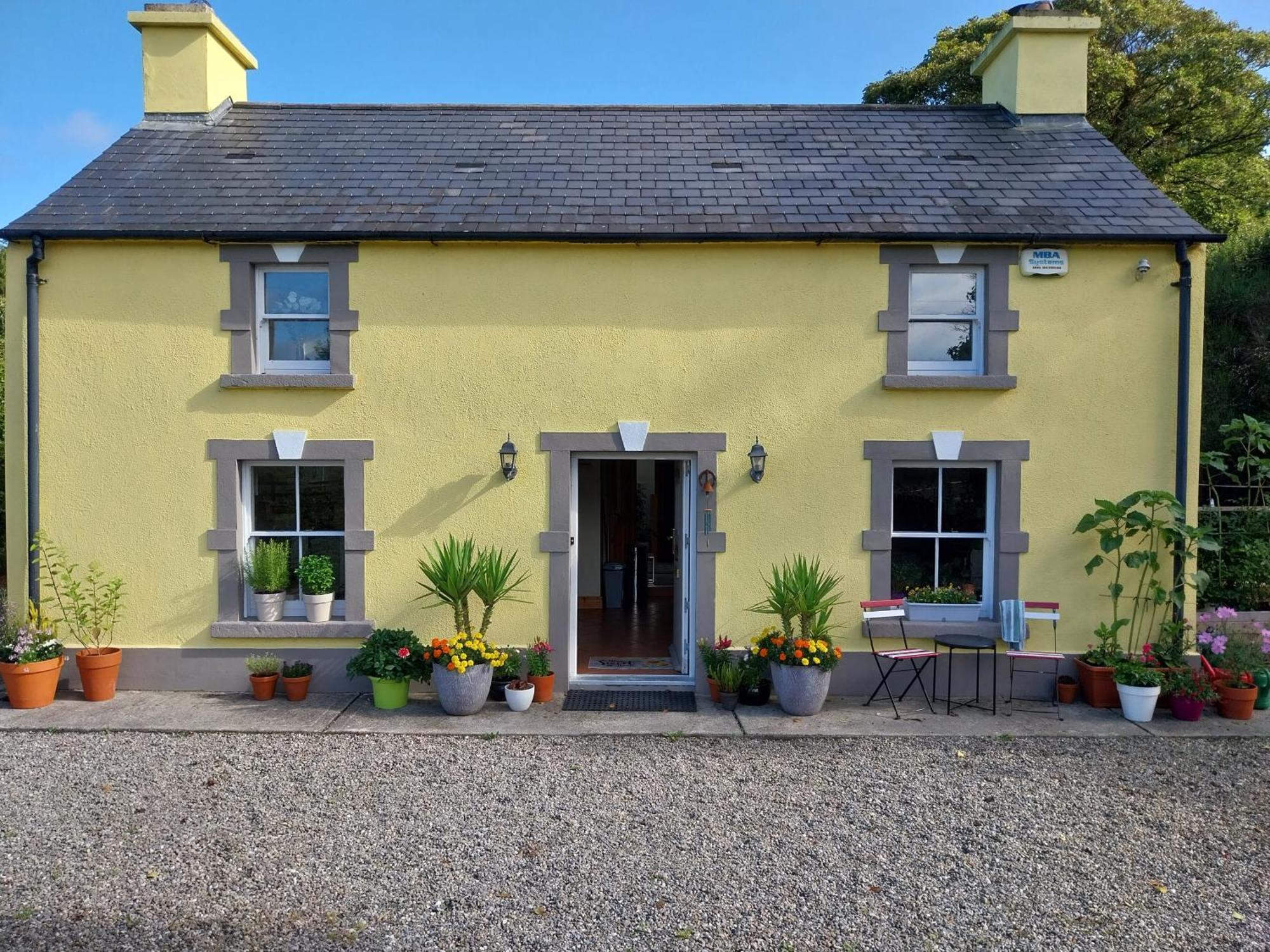 Felicity Cottage Kiltegan Exterior photo